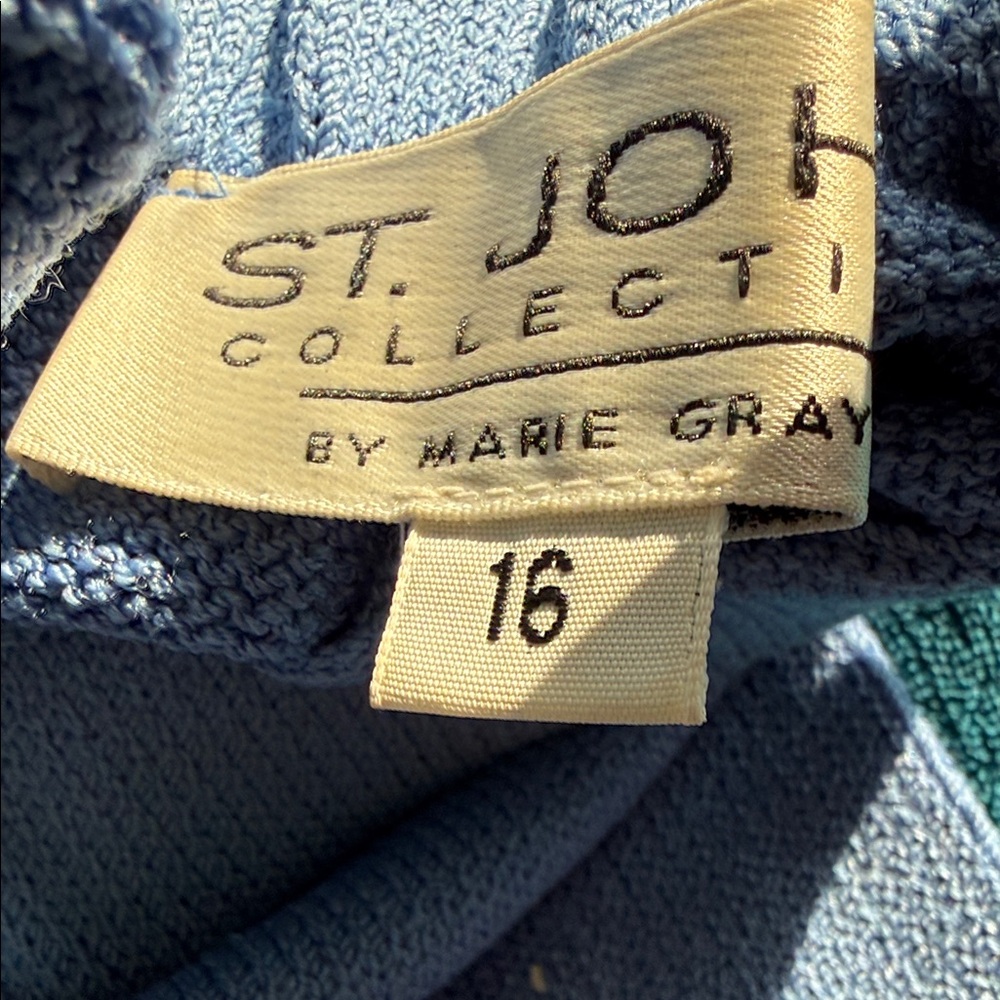 St. John Collection Sky Blue Santana Knit Wide Leg Pants and matching Top.